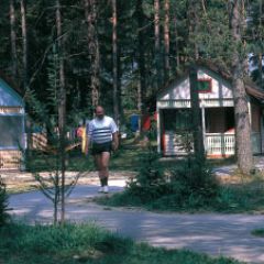 Construction of the first bungalows
